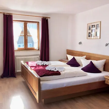 Guest house Gaestehaus Seeklause Schwangau