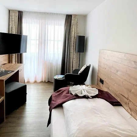Gaestehaus Seeklause 3*