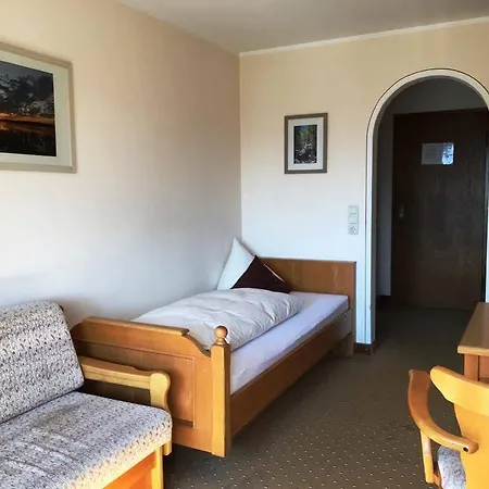Gaestehaus Seeklause 3*