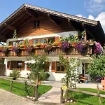 Gaestehaus Seeklause 3*